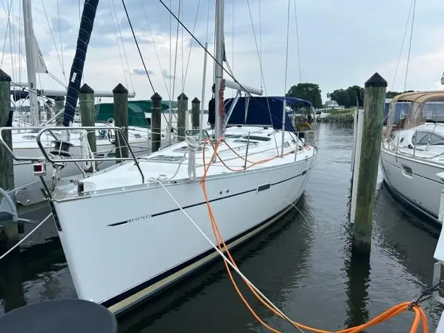 Used Sail Monohull for Sale 2003 BENETEAU 393 