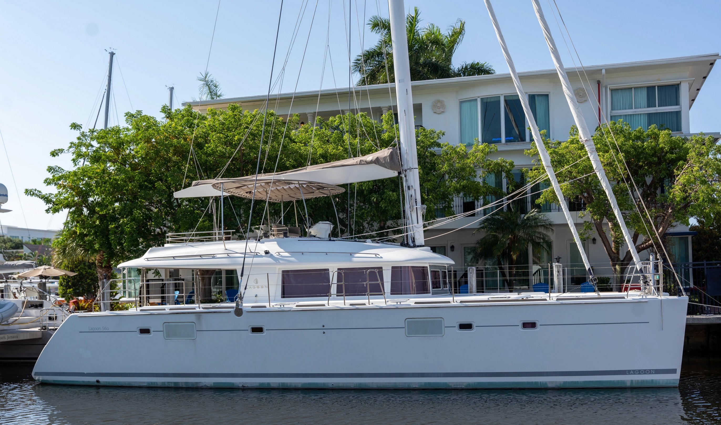 Used Sail Catamaran for sale 2012 Lagoon 560