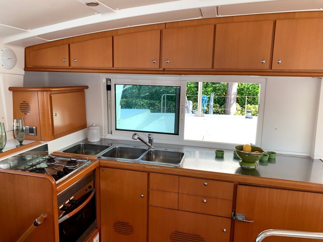 Used Sail Catamaran for Sale 2007 Lagoon 440 