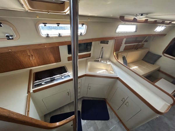 Used Sail Monohull for Sale 1989 Pearson 37 