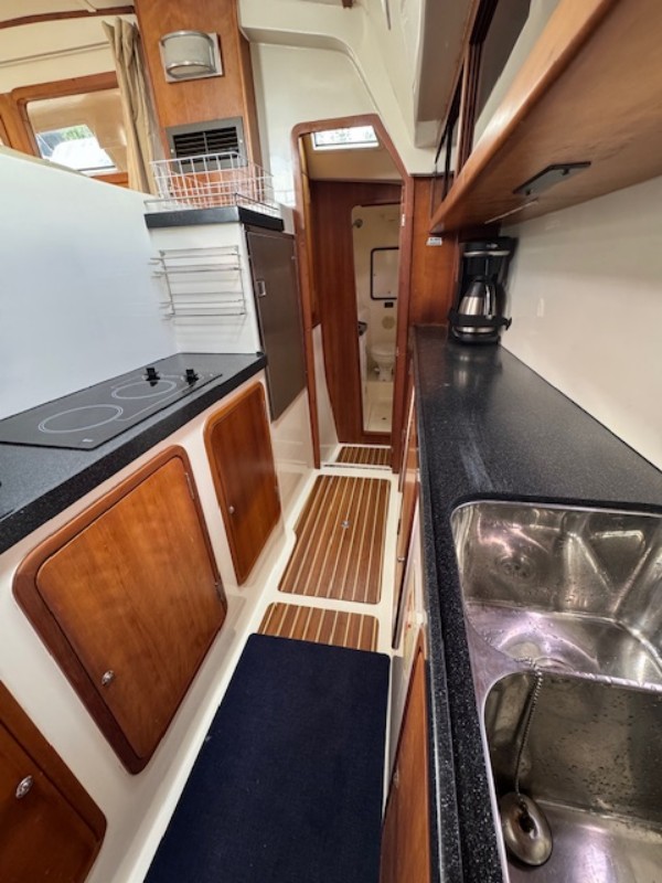 Used Power Catamaran for Sale 2010 Havana 38 