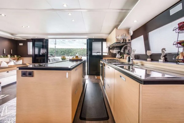 Used Power Catamaran for sale 2017 Lagoon 630 Power Catamaran