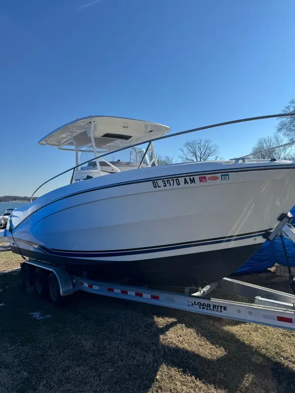 Used Power Power Boat for Sale 2019 Jeanneau Leader 9.0 CC  
