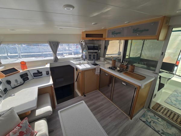 Used Sail Catamaran for Sale 2011 Lagoon 400 Additional Information