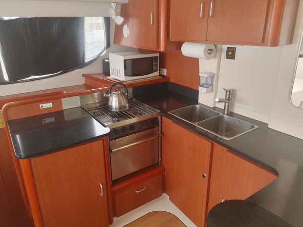 Used Sail Catamaran for sale 2011 LEOPARD 46
