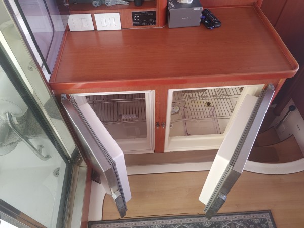 Used Sail Catamaran for Sale 2011 Leopard 46  