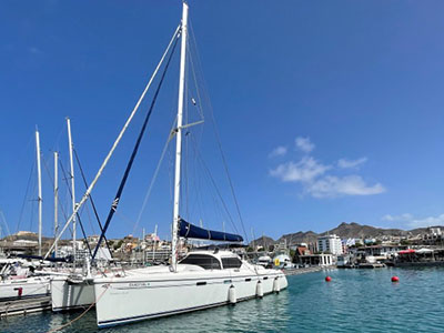 Used Sail Catamaran for sale 2001 GROUPE ALLIURA MARINE Privilege 435