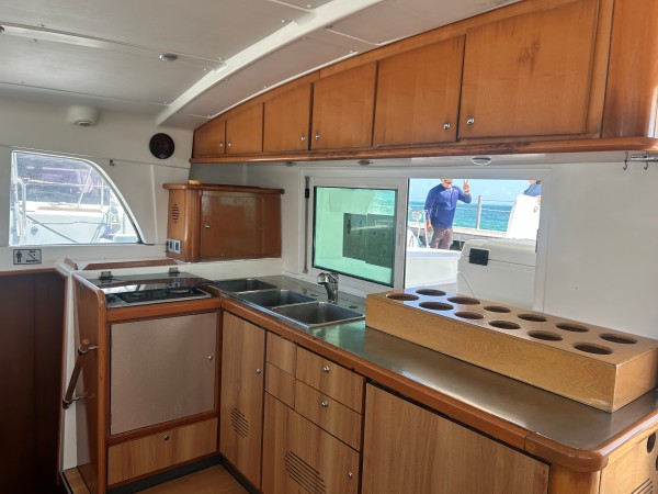 Used Sail Catamaran for Sale 2005 Lagoon 440 